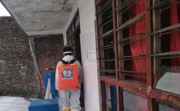 Penyemprotan Disinfektan ke Masjid, Mushola, dan Panti Asuhan di daerah sekitar Pesantren Luhur Malang