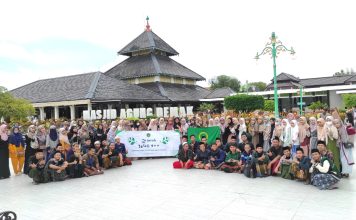 Ziarah Wali Songo++, Wisata Religi Andalan Santri Luhur